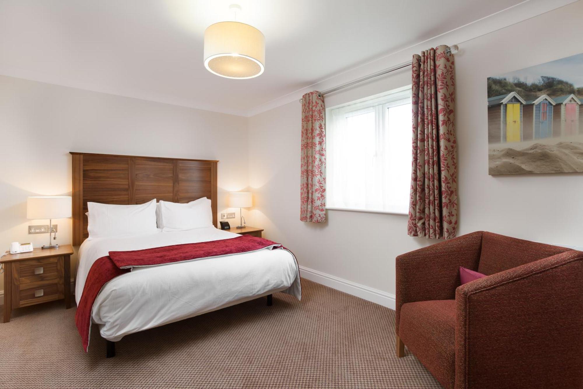 Woodford Bridge Country Club 4* Milton Damerel